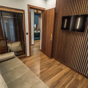 Individualliving3 Excellent Location Centre! ! Θεσσαλονίκη