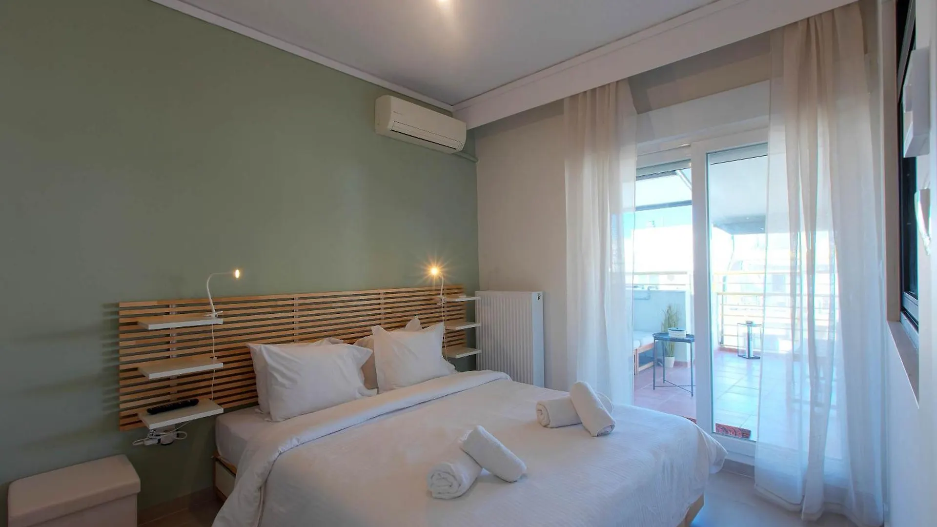New Cozy Apt With Balcony Close To Analipsi Metro Thessaloniki